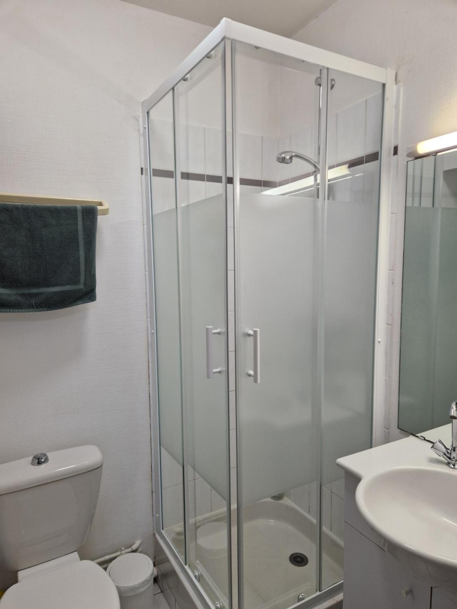 Apartamento A Mi-Chemin Vannes Exterior foto